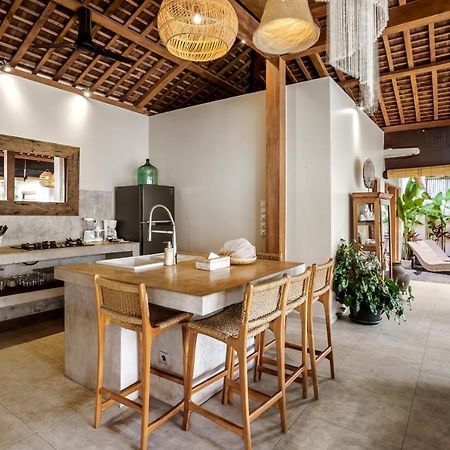 Villa Nabi By Alfred In Bali Seminyak Exterior foto